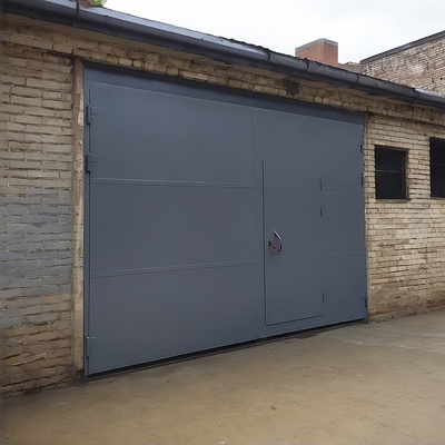 Ворота серого цвета