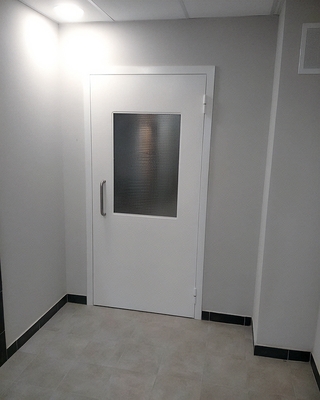 С армированным стеклопакетом