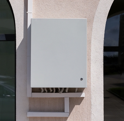 Металлический шкаф