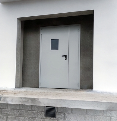 Остекленная дверь (полуторная)