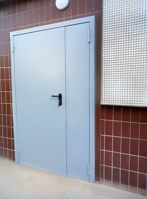 Уличная полуторная дверь ei-60 Уличная полуторная дверь ei-60