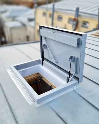 Фото кровельного люка