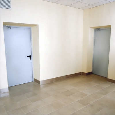 Двери одностворчатой конструкции