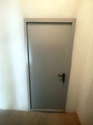 Стальная огнезащитная дверь