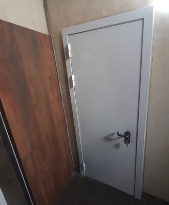 Огнезащитная дверь