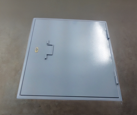 Напольный люк