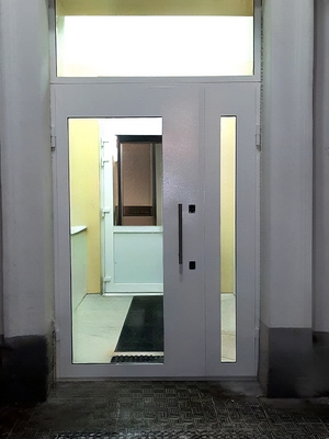 С большим остеклением