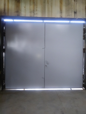 Технические стальные ворота