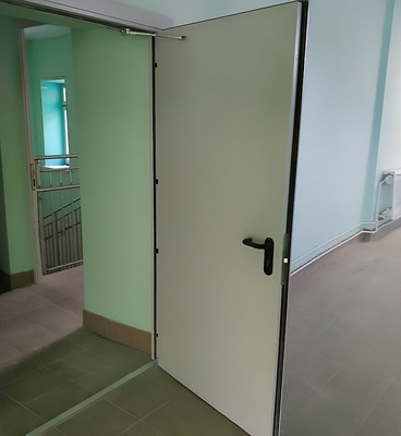 Глухая дверь Глухая дверь